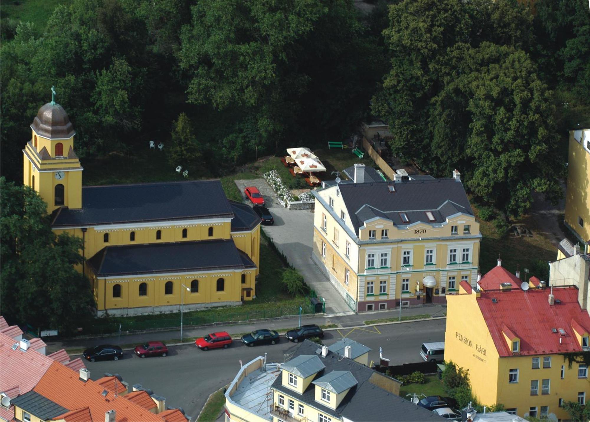 Pension Abbazia Františkovy Lázně Exteriör bild