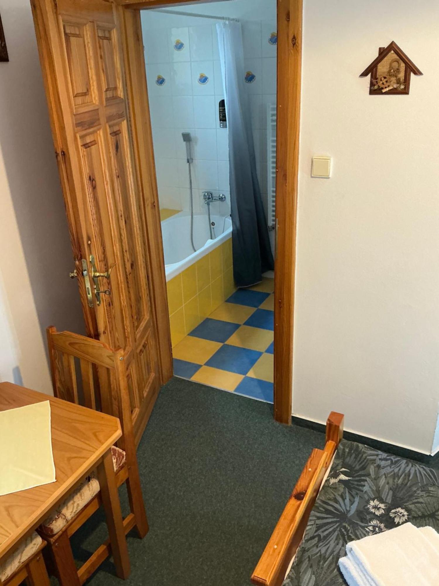 Pension Abbazia Františkovy Lázně Exteriör bild