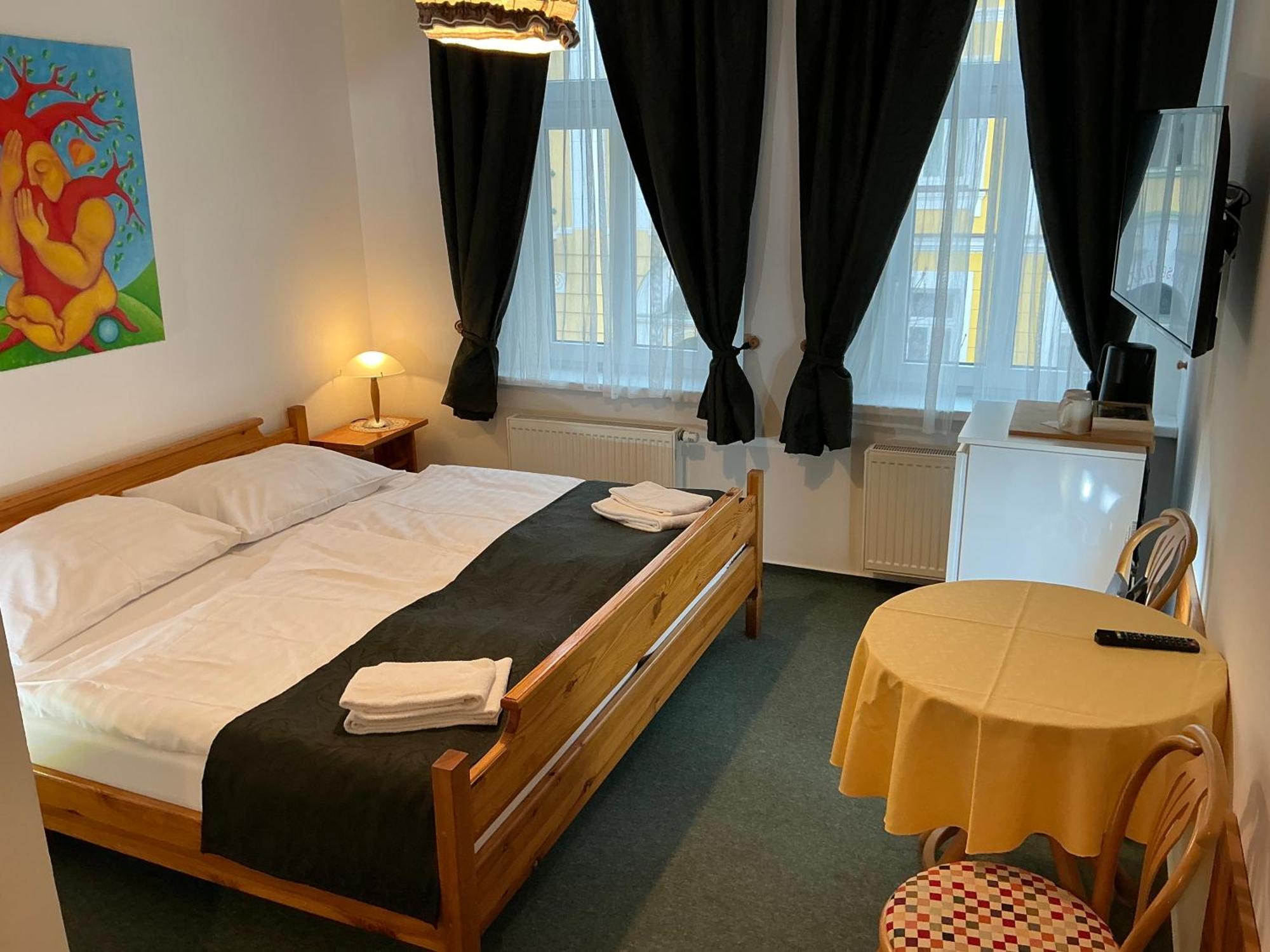 Pension Abbazia Františkovy Lázně Exteriör bild