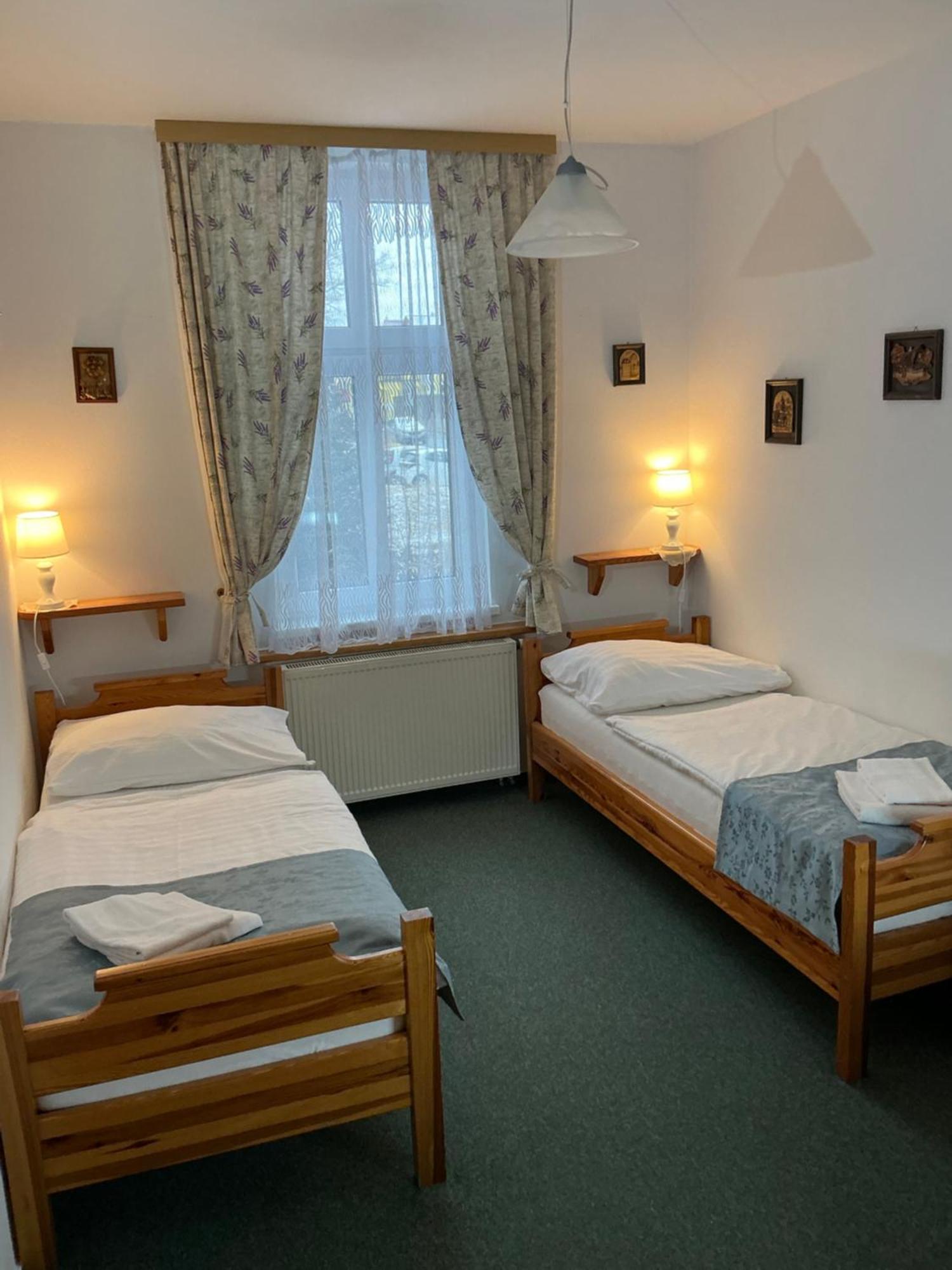 Pension Abbazia Františkovy Lázně Exteriör bild